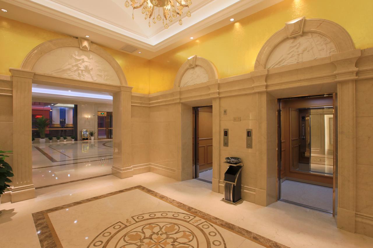 Venus International Hotel Shanghai South Shenjiang Road Exterior foto